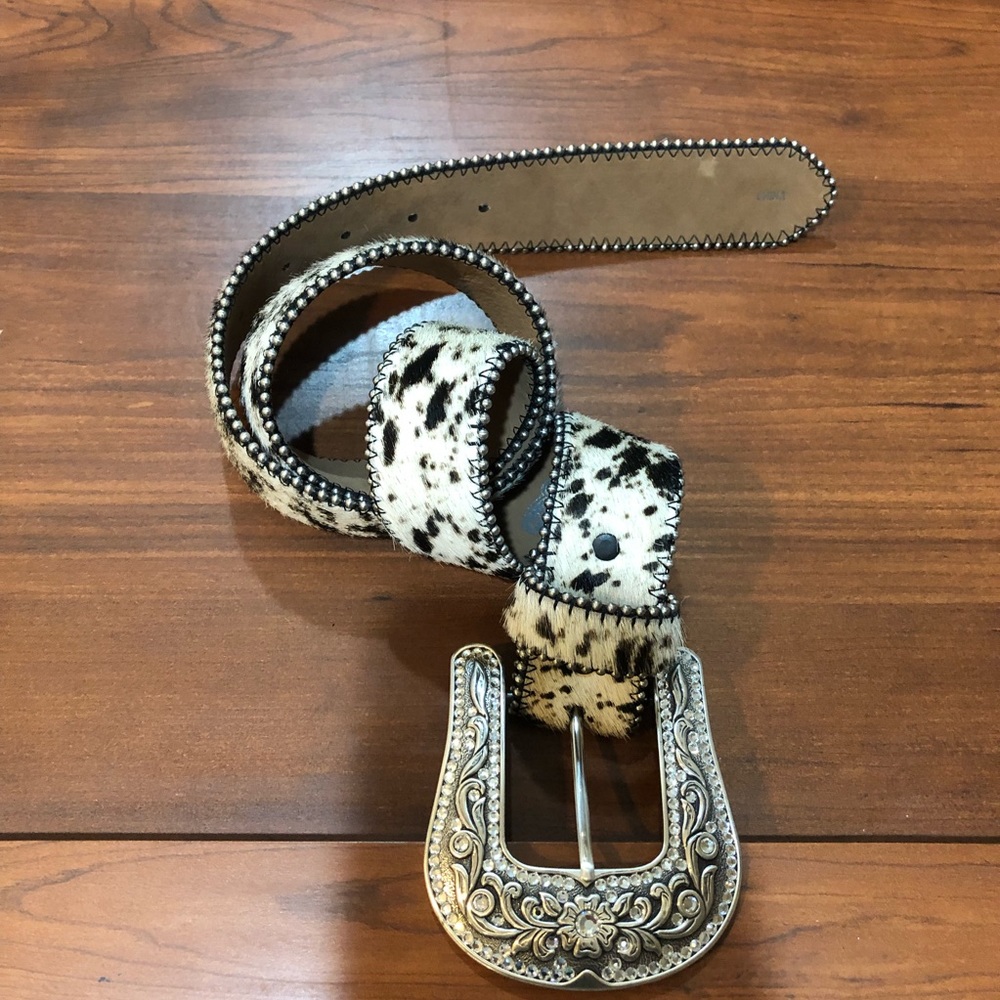 Two Belts for One! - Picture 3 of 8